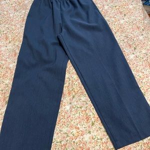 Allison daley pitite pants 6P
